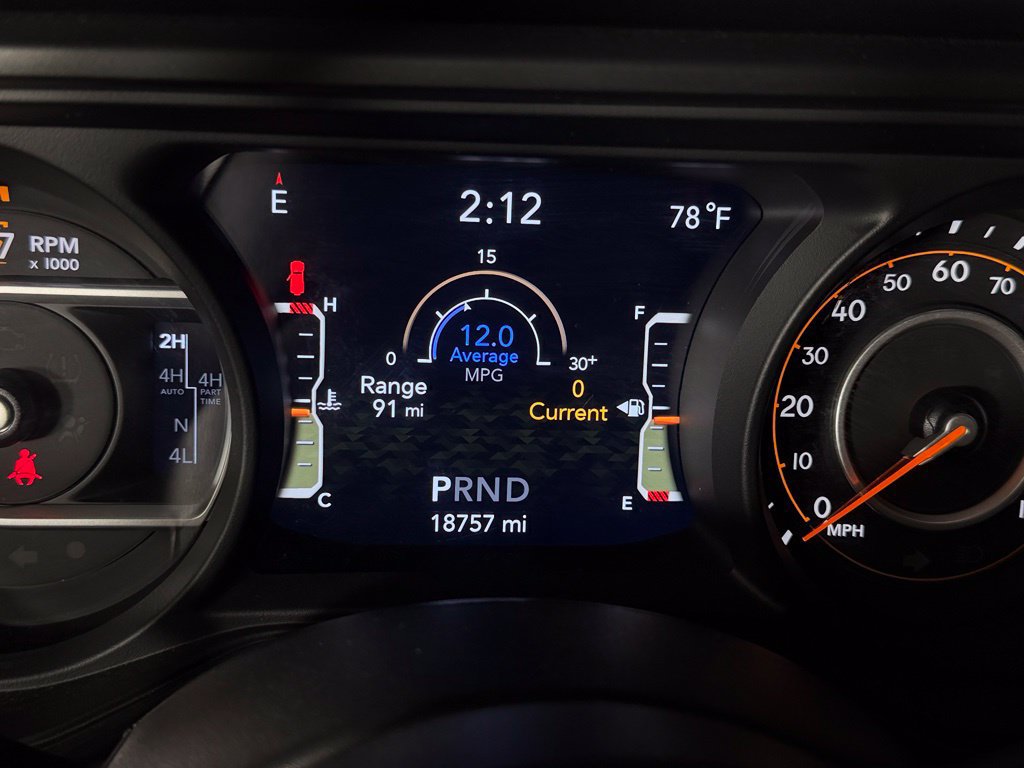 Used 2024 Jeep Wrangler Unlimited Rubicon AWD/4WD image 16