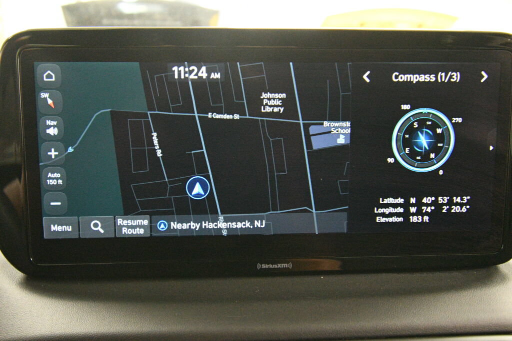 Used 2023 Hyundai Santa Fe SEL AWD/4WD image 16
