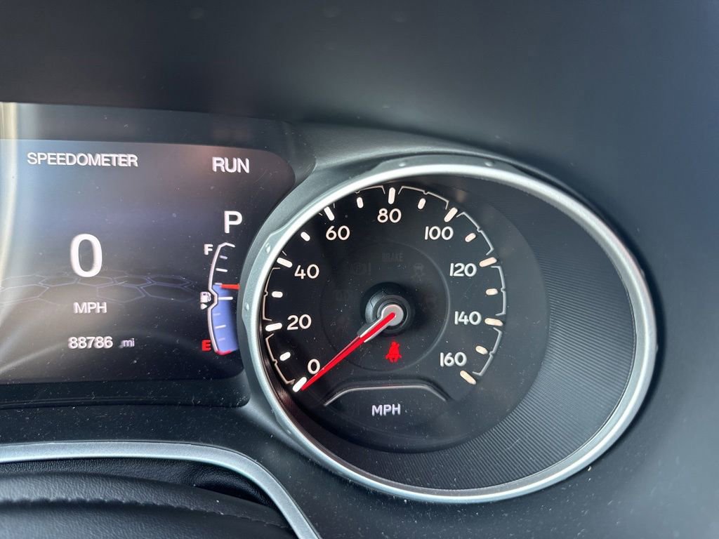 Used 2018 Jeep Compass Latitude w/ Popular Equipment Group AWD/4WD image 27