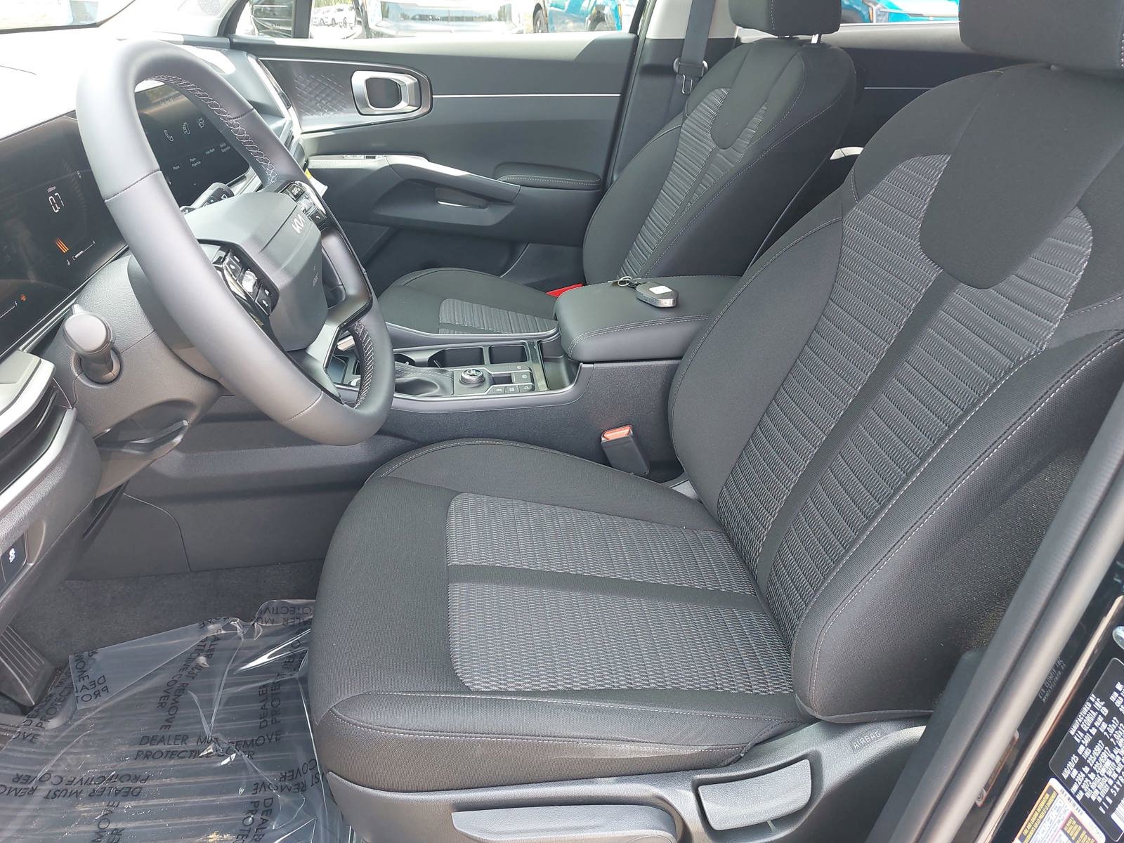 New 2026 Kia Sorento LX FWD image 16