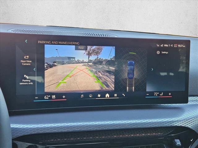 Used 2026 BMW 330i xDrive Sedan w/ M Sport Package image 13