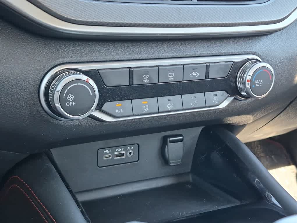Used 2023 Nissan Altima 2.5 SR AWD/4WD image 15