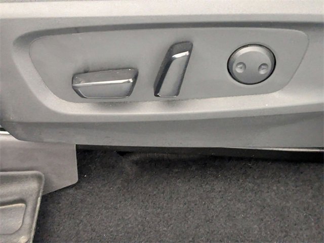 Used 2022 Nissan Pathfinder SL image 13