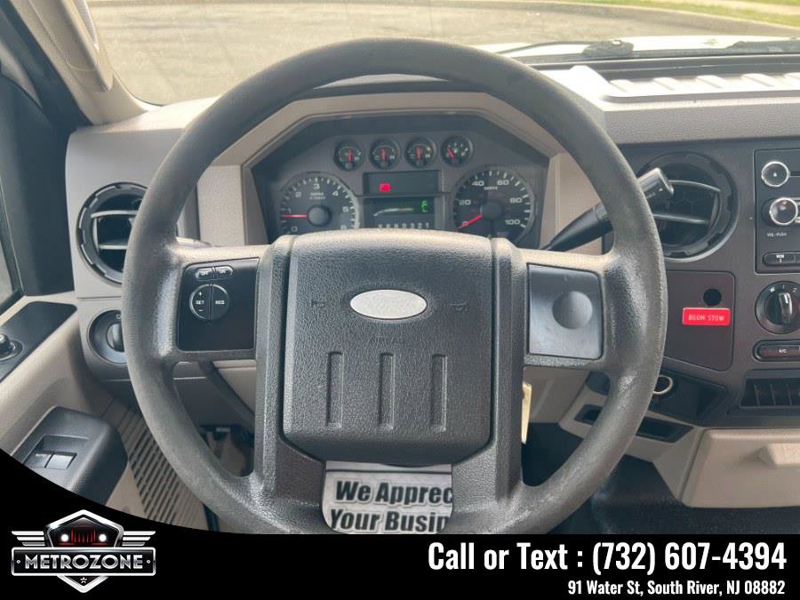Used 2009 Ford F350 XL RWD image 21