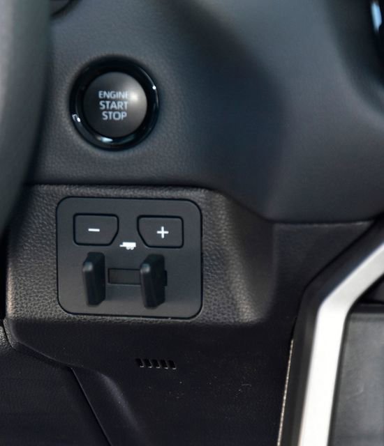 Used 2025 Toyota Tundra Limited image 20