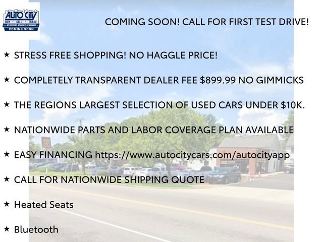 Used 2016 Ford Explorer XLT w/ Equipment Group 202A FWD image 4
