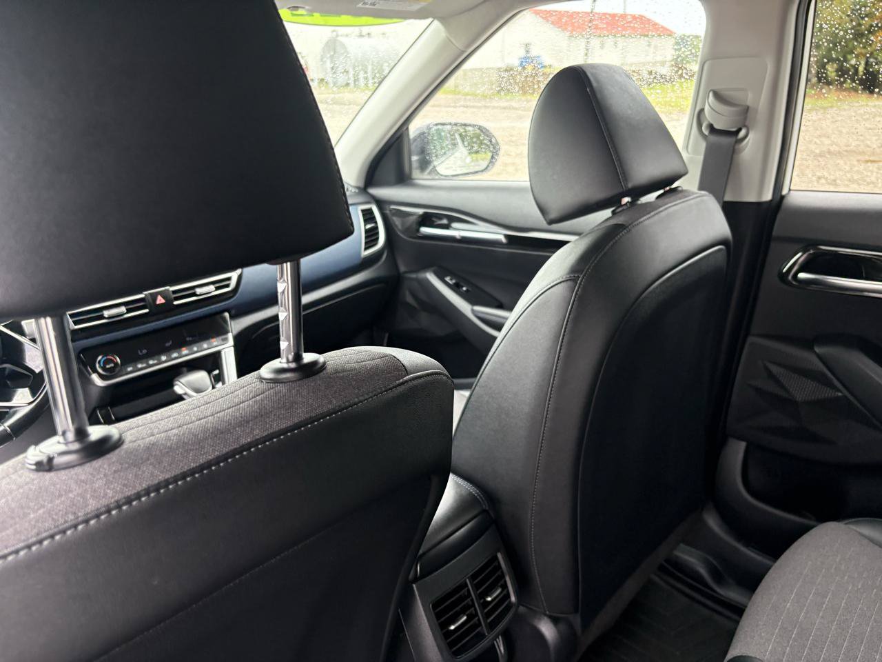 Used 2022 Kia Seltos S AWD/4WD image 33
