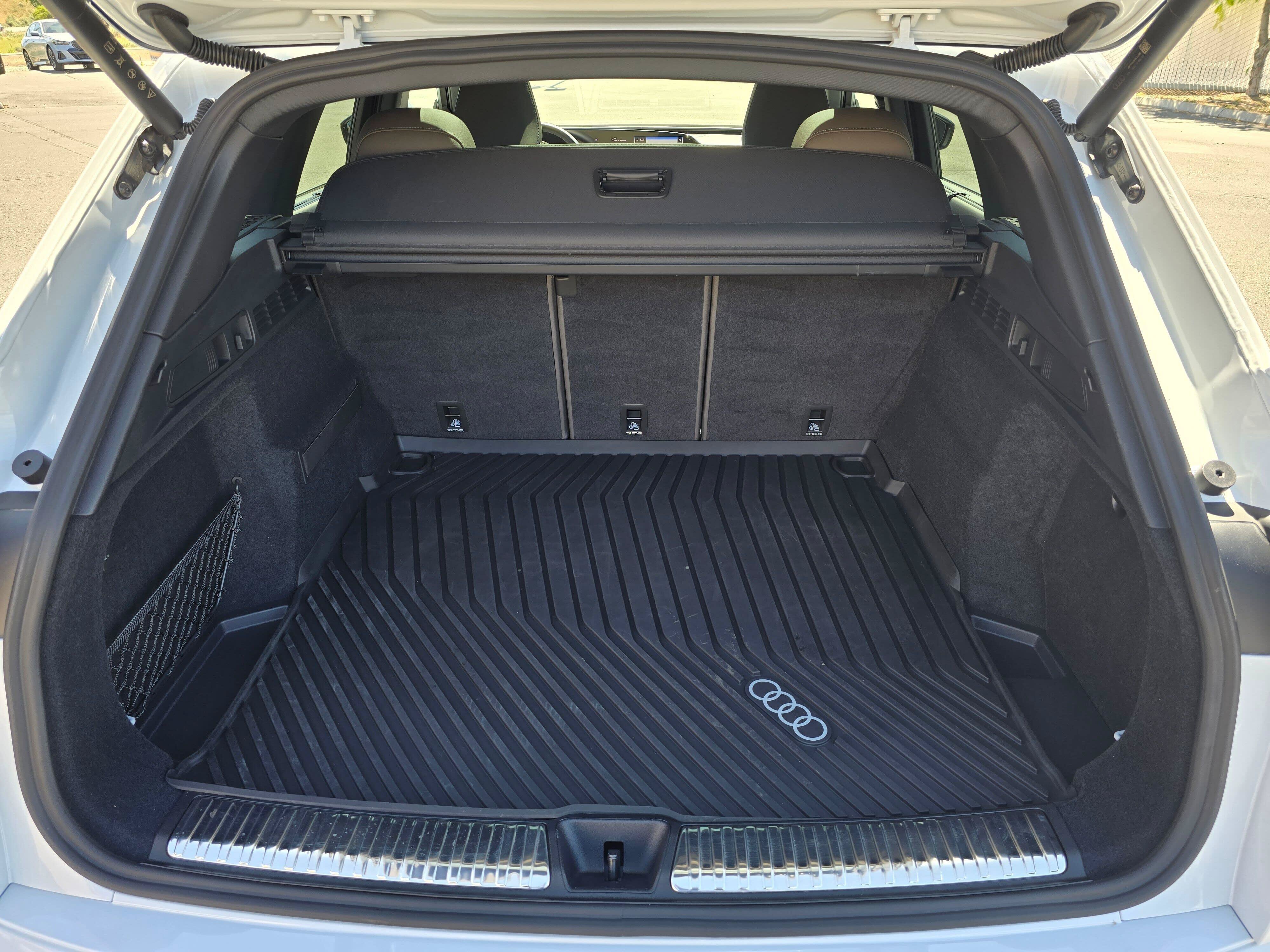 Certified 2025 Audi Q5 Premium Plus w/ Premium Plus AWD/4WD image 29