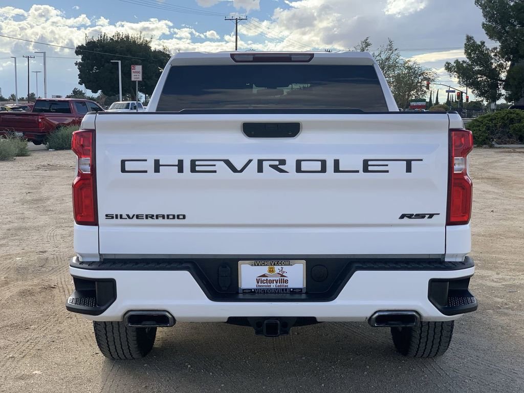 Certified 2022 Chevrolet Silverado 1500 RST image 5