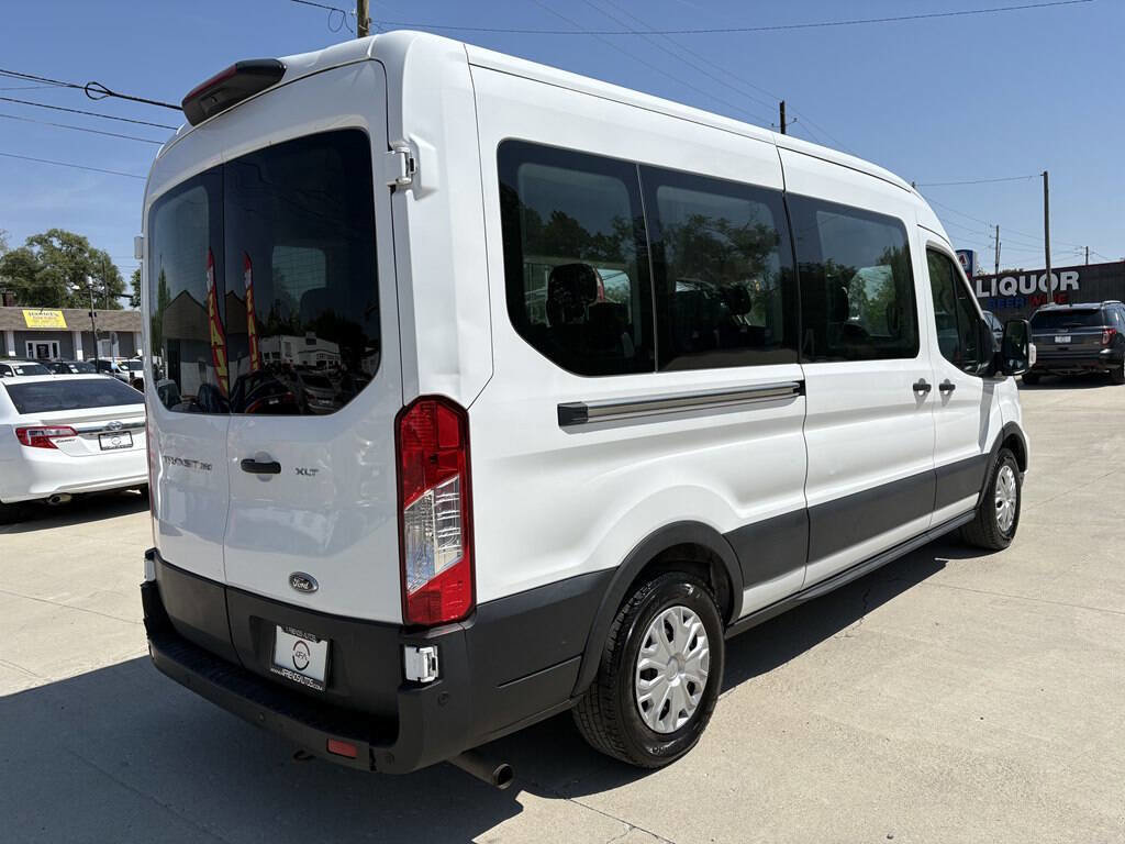 Used 2021 Ford Transit 350 XLT RWD image 4