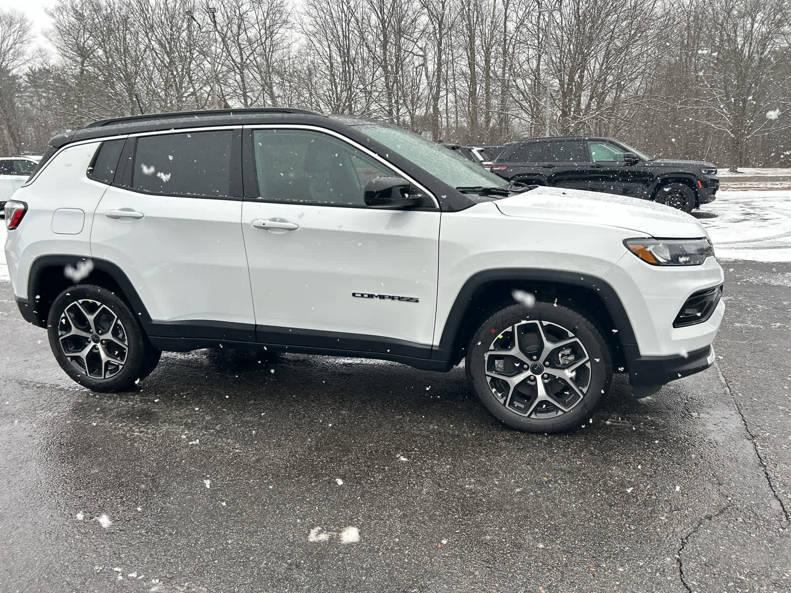 New 2026 Jeep Compass Limited w/ Sun, Sound & Navigation Group image 3