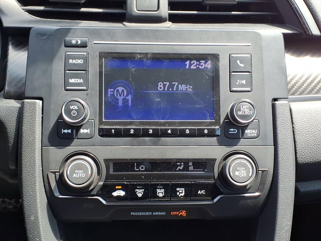 Used 2018 Honda Civic Sport image 5