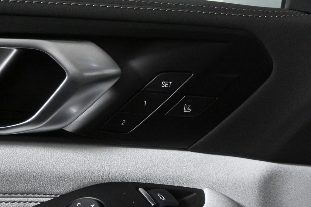 Used 2026 BMW X5 xDrive40i image 31