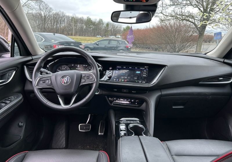 Used 2023 Buick Envision Essence w/ Sport Touring Package image 4