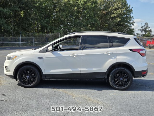 Used 2018 Ford Escape SE AWD/4WD image 2