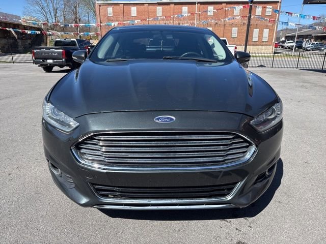 Used 2015 Ford Fusion SE w/ Equipment Group 201A image 4