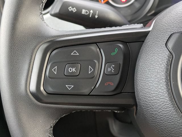 Used 2025 Jeep Gladiator Sport AWD/4WD image 17