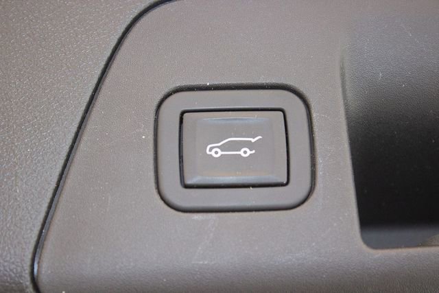 Used 2023 Buick Envision Avenir image 15