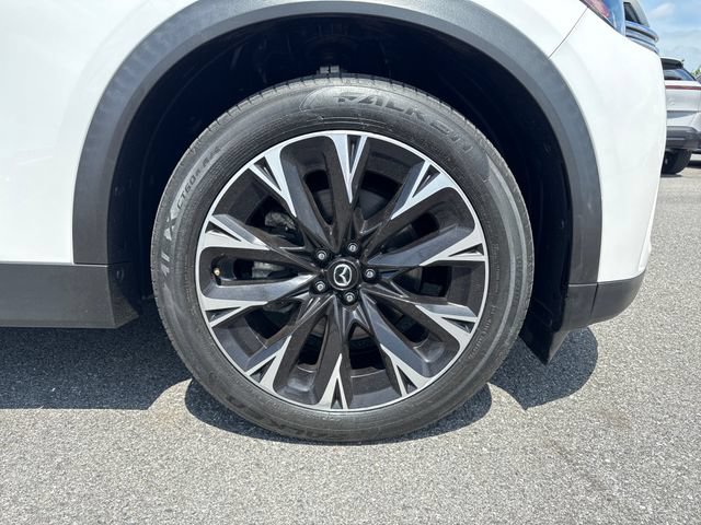 Used 2024 MAZDA CX-90 Plug-In Hybrid w/ Premium Pkg AWD/4WD image 11