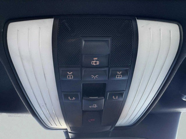 Used 2018 Mercedes-Benz AMG GT Roadster image 38