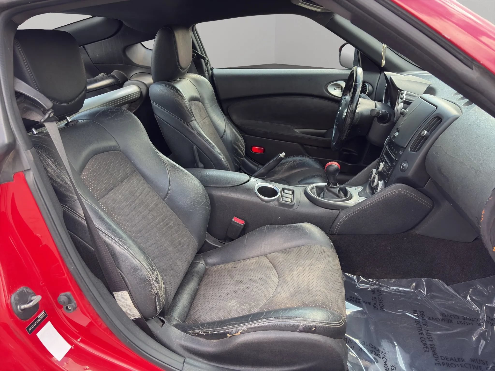 Used 2009 Nissan 370Z Touring RWD image 19