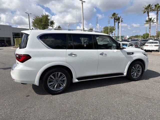 Used 2024 INFINITI QX80 Luxe RWD image 2