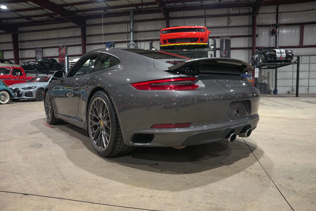 Used 2019 Porsche 911 Carrera S image 6