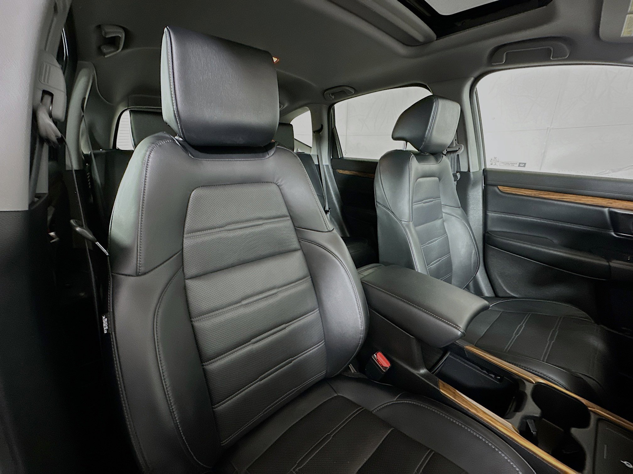 Used 2021 Honda CR-V Touring image 27