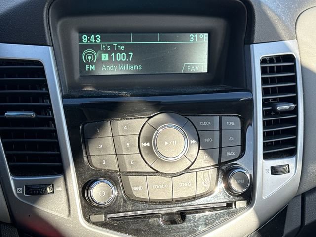 Used 2011 Chevrolet Cruze LT image 18