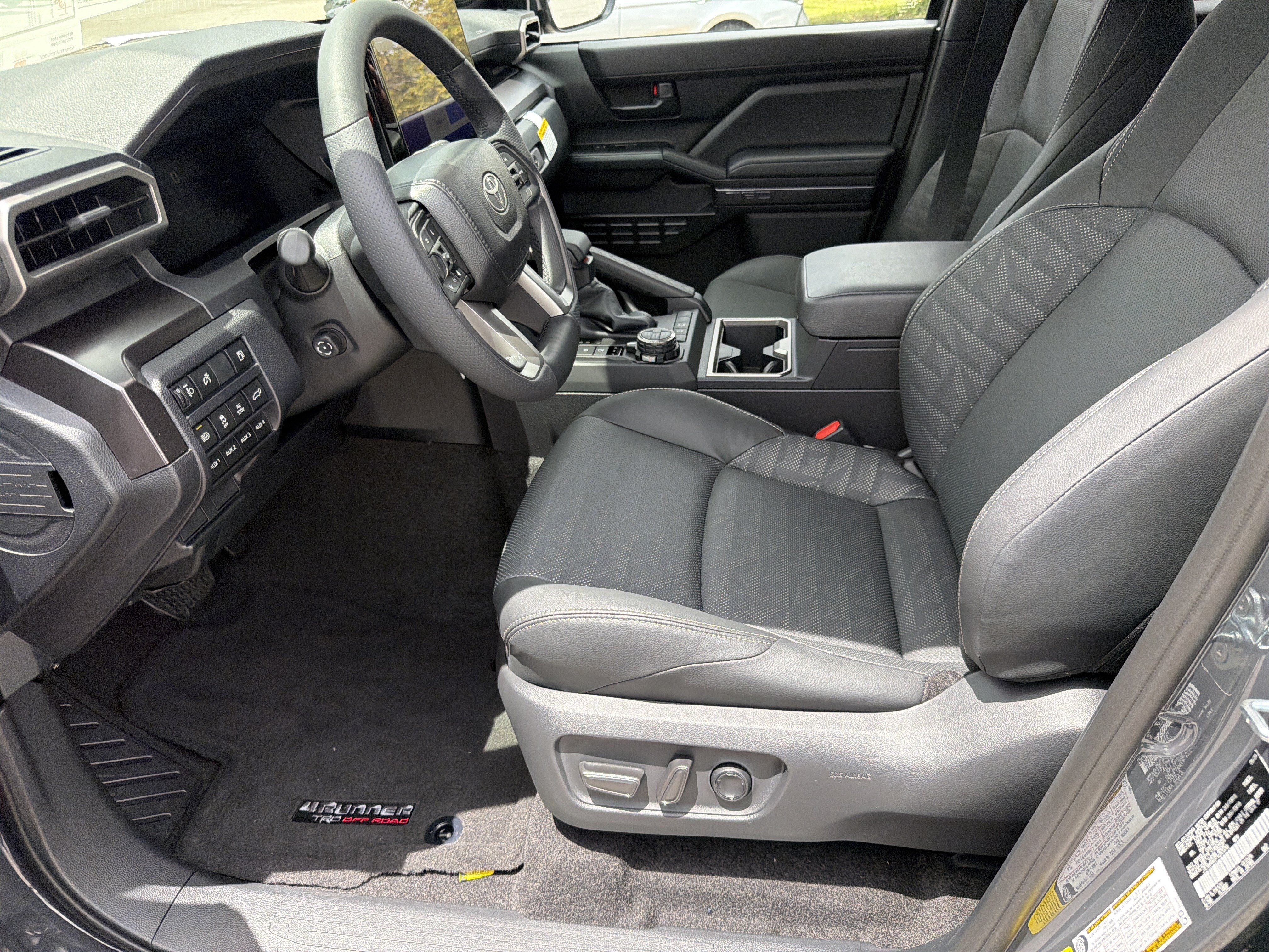 New 2026 Toyota 4Runner TRD Off-Road Premium AWD/4WD image 10