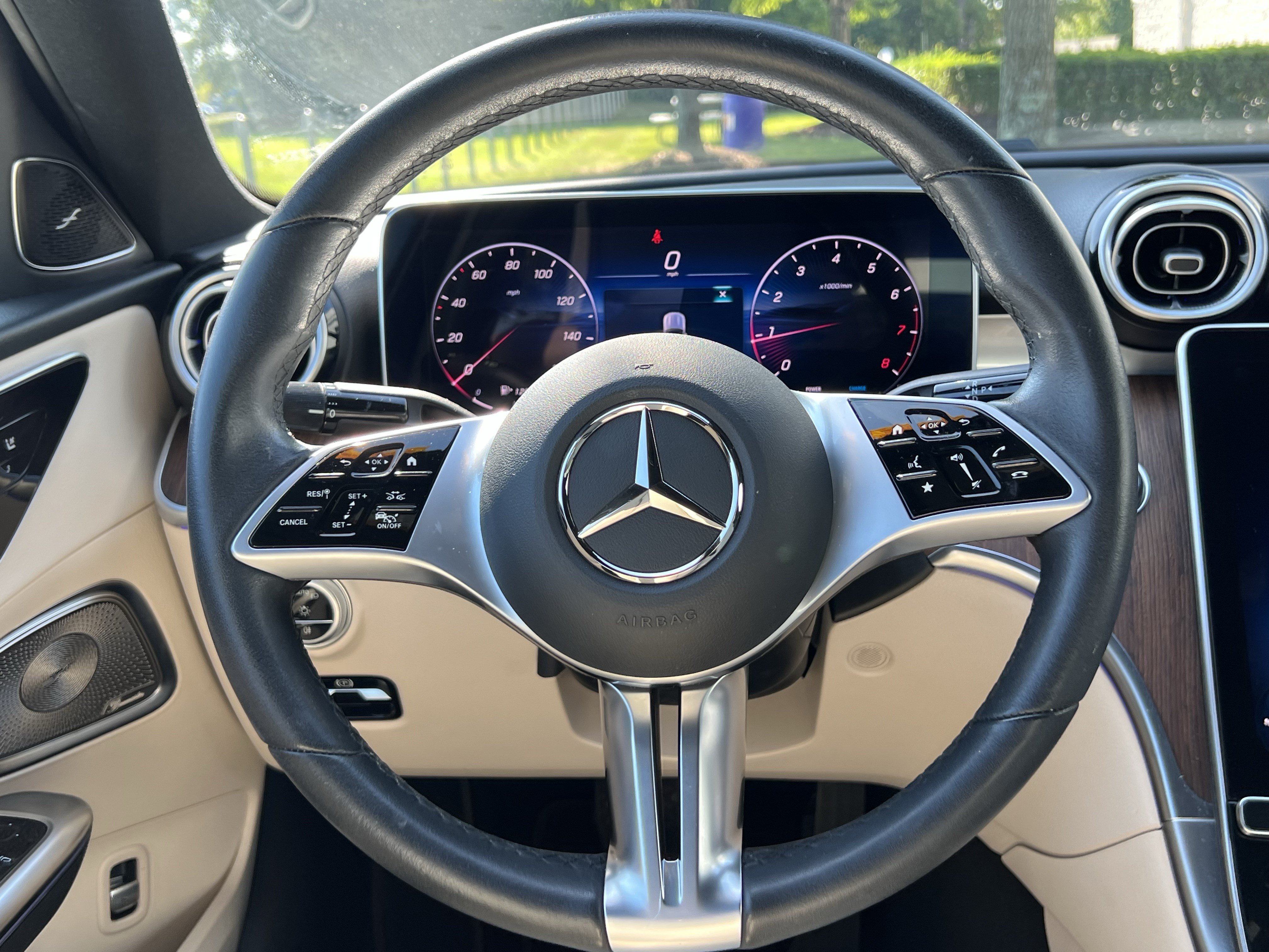 Used 2025 Mercedes-Benz C 300 Sedan image 19
