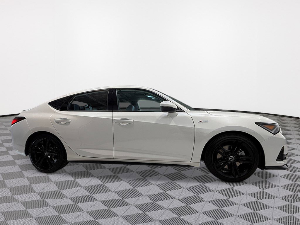 New 2026 Acura Integra A-Spec image 2