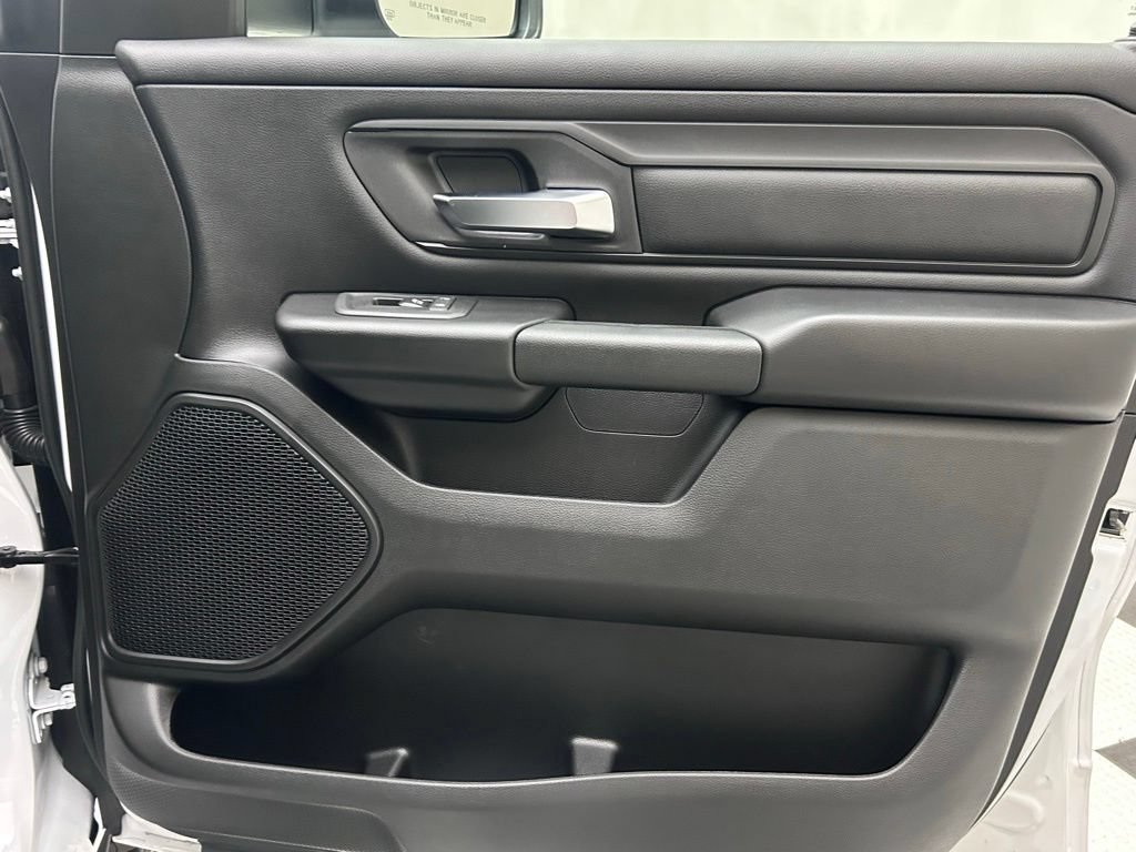 New 2026 RAM 1500 Warlock AWD/4WD image 16