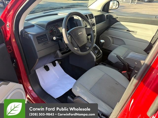 Used 2007 Jeep Compass Sport FWD image 11