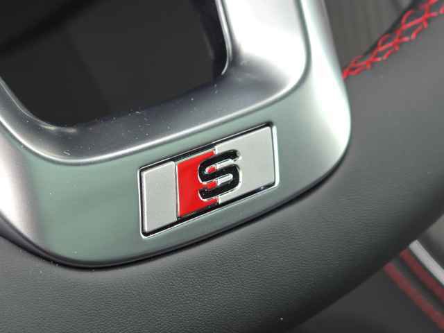 New 2026 Audi SQ8 Prestige image 26