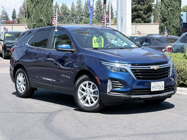Used 2023 Chevrolet Equinox LT FWD image 2