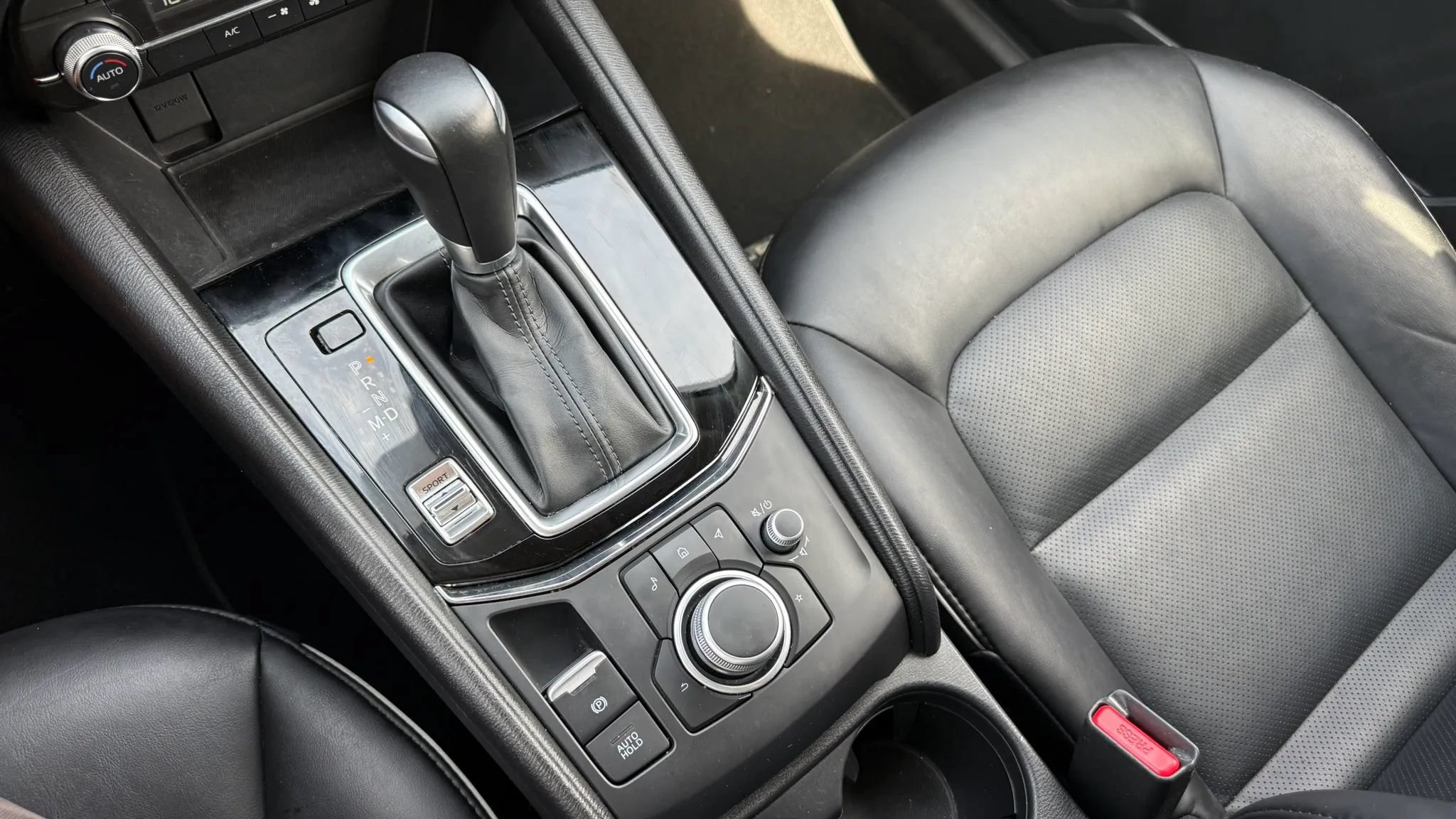 Used 2025 MAZDA CX-5 AWD 2.5 S w/ Select Package image 24