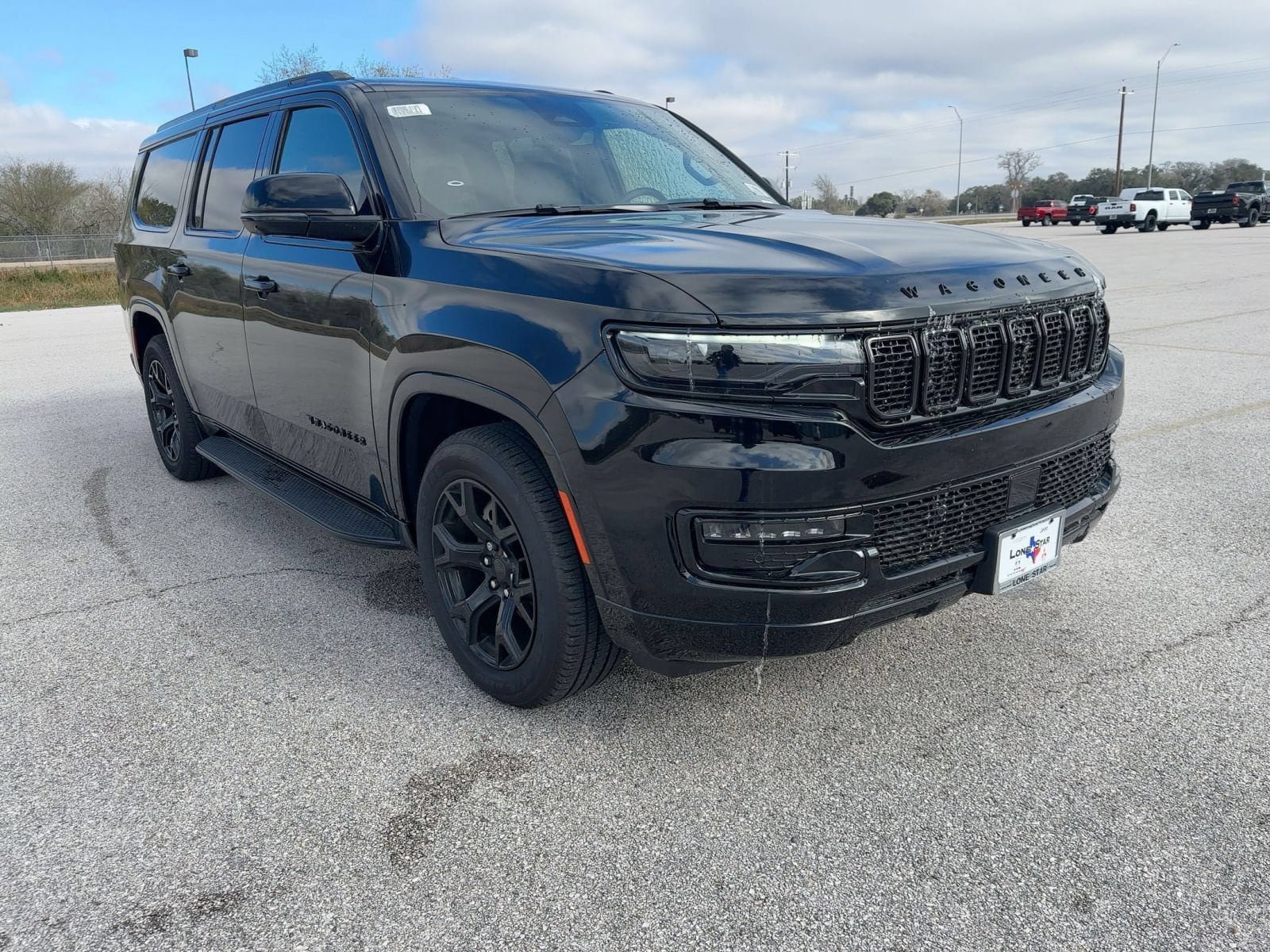 New 2025 Jeep Wagoneer L Series II w/ Convenience Group I