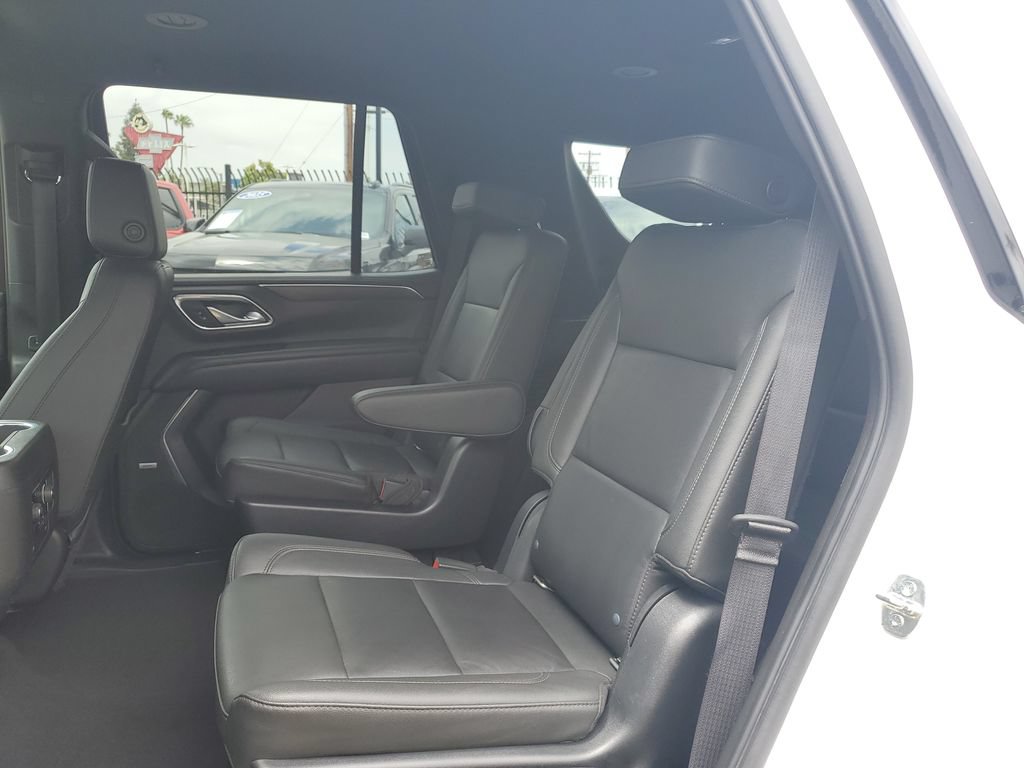 Used 2022 Chevrolet Tahoe LT w/ Luxury Package RWD image 14