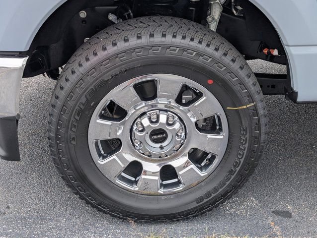New 2026 Ford F250 Lariat w/ Lariat Premium Package AWD/4WD image 13