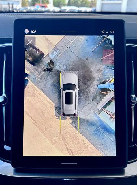 New 2026 Volvo XC90 B5 Plus image 33