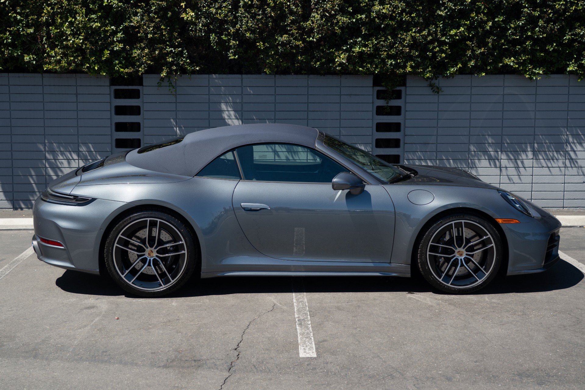 Used 2025 Porsche 911 Carrera S image 8