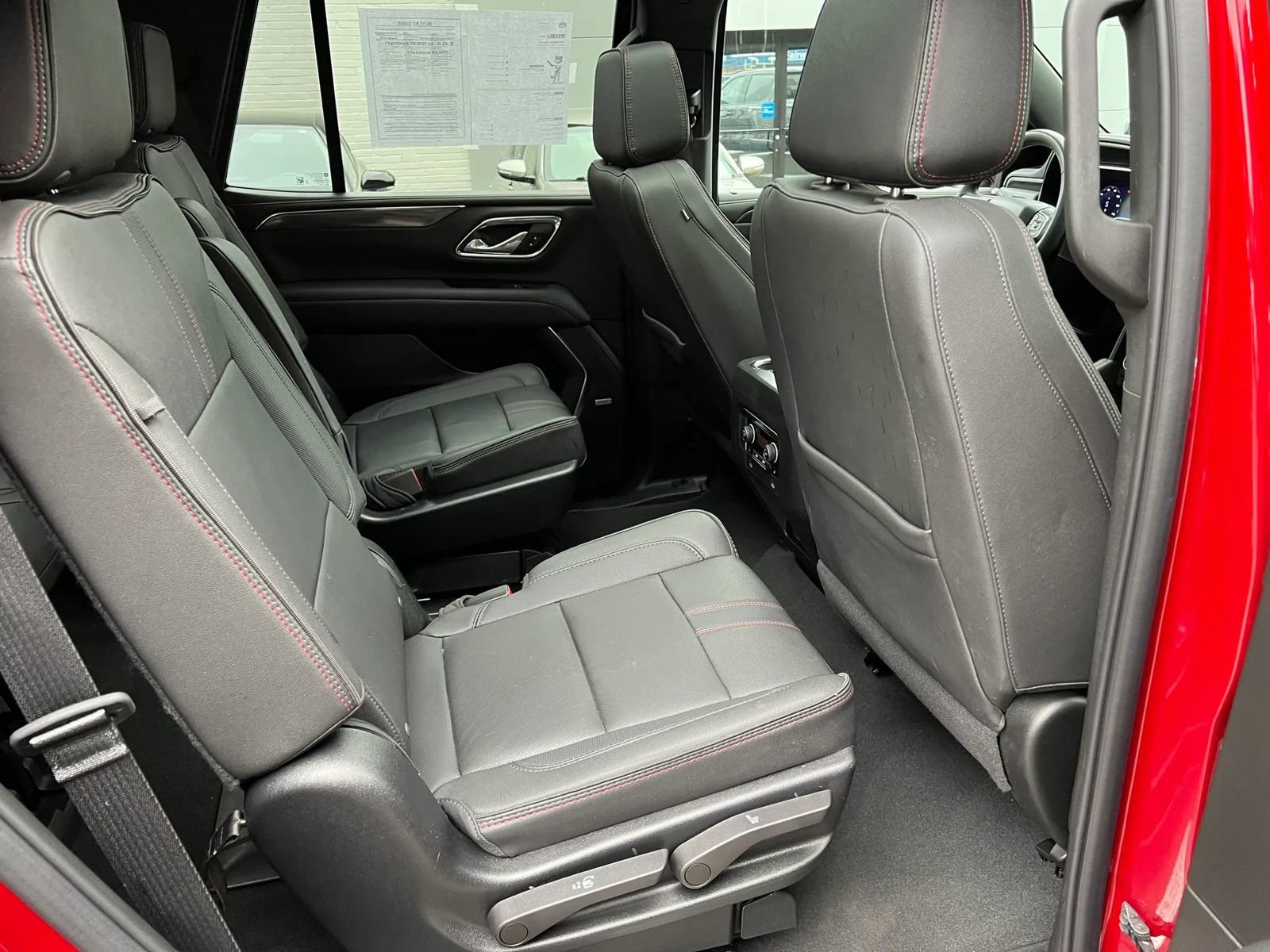 Used 2023 Chevrolet Tahoe RST w/ Luxury Package AWD/4WD image 9