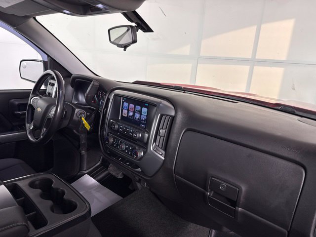Used 2018 Chevrolet Silverado 1500 LT w/ All Star Edition AWD/4WD image 30