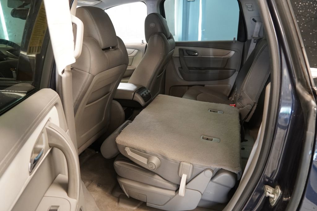 Used 2017 Chevrolet Traverse LS FWD image 20