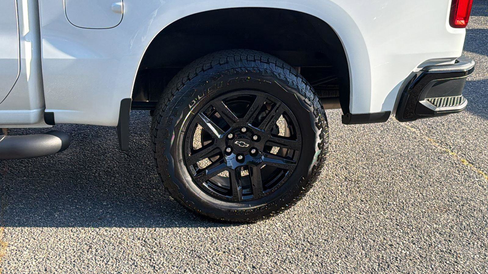 Certified 2025 Chevrolet Silverado 1500 LT Trail Boss w/ Convenience Package II AWD/4WD image 9