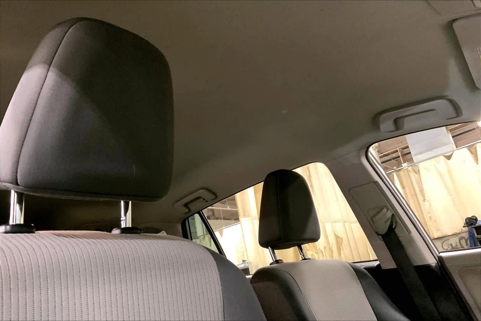 Used 2013 Toyota RAV4 LE AWD/4WD image 14