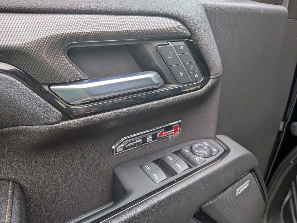 Certified 2023 GMC Sierra 1500 AT4 w/ AT4 Premium Package AWD/4WD image 11