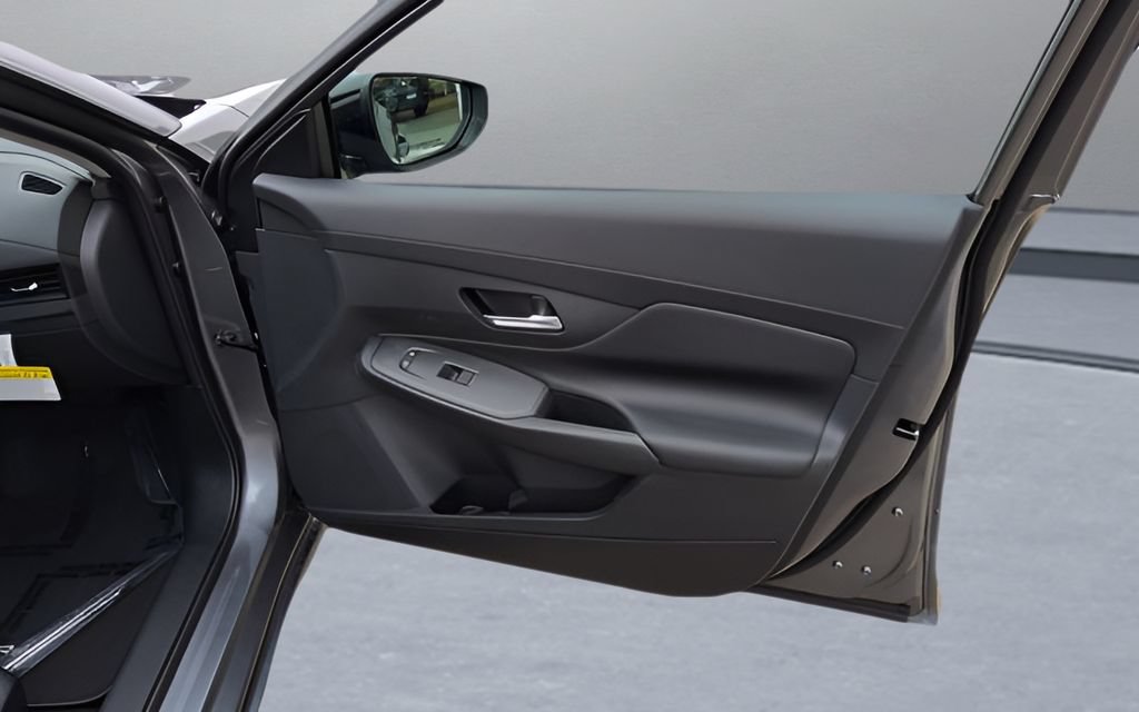 New 2026 Nissan Sentra SV w/ SV Convenience Package FWD image 39