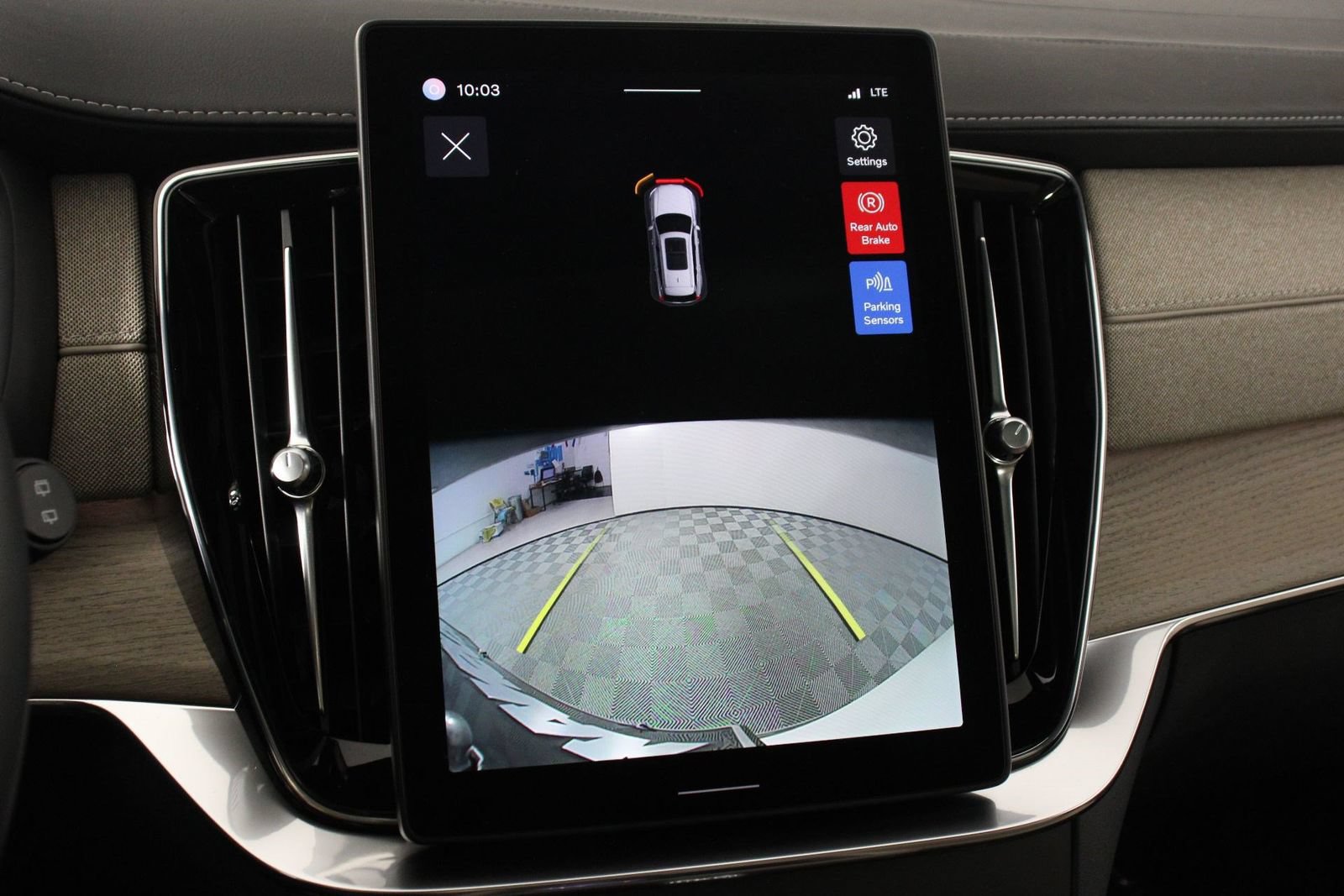 Certified 2026 Volvo XC90 B5 Core AWD/4WD image 13